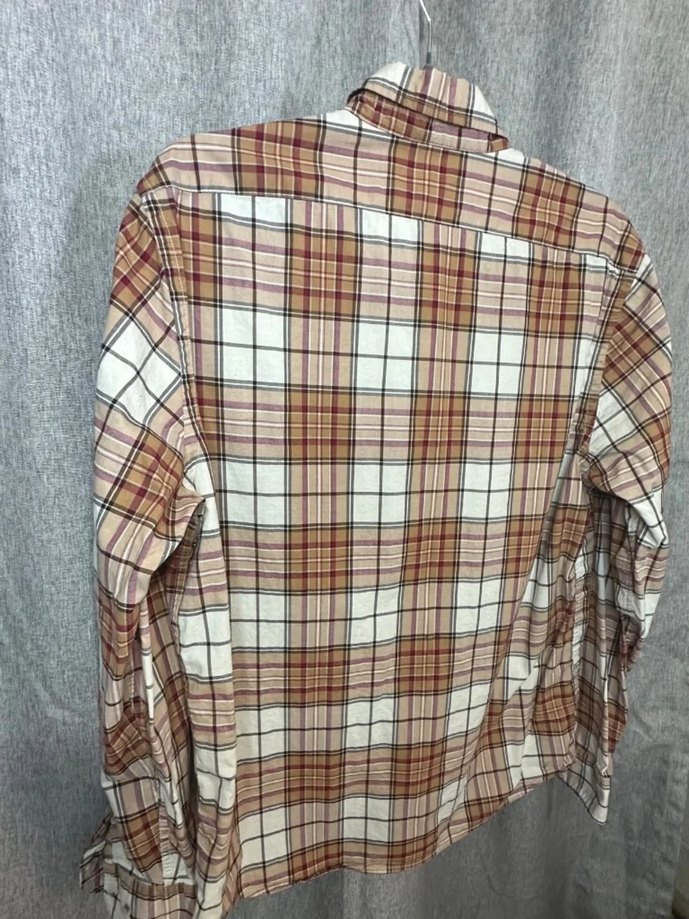 Banana Republic Men's Plaid Long Sleeve Button Down 